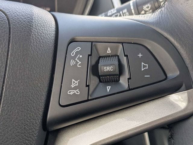 Used 2022 Chevrolet Trax LT w/ LT Convenience Package image 25