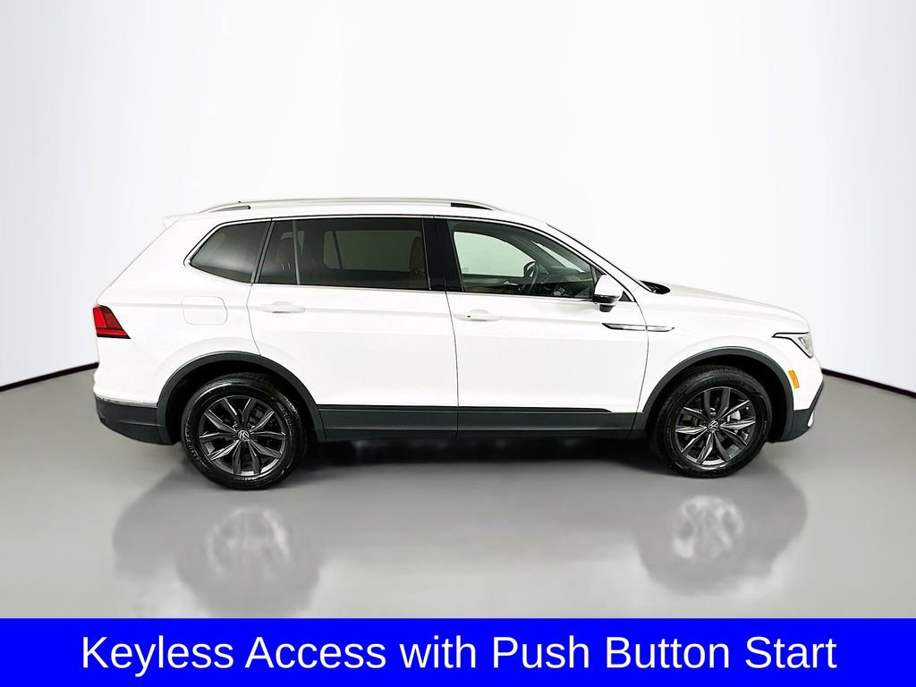 Used 2023 Volkswagen Tiguan SE image 9