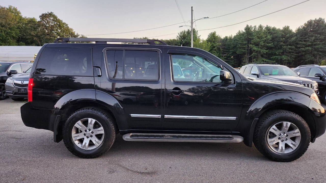 Used 2011 Nissan Pathfinder Silver image 16