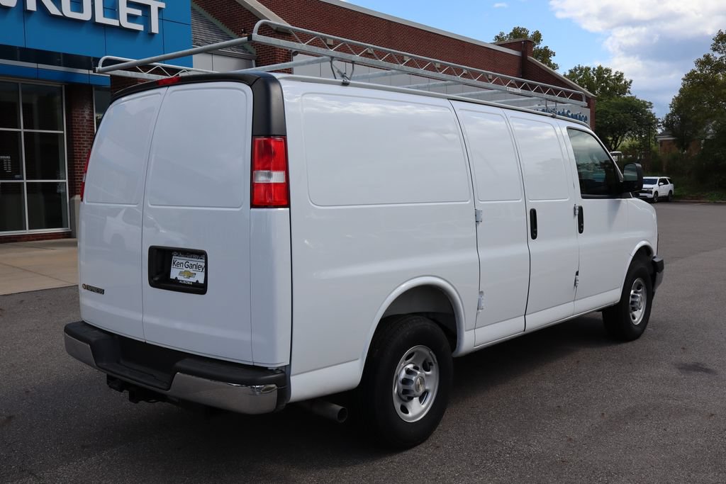 New 2025 Chevrolet Express 2500 w/ Driver Convenience Package RWD image 28