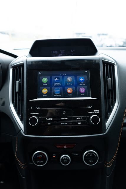 Used 2022 Subaru Crosstrek 2.0i Premium AWD/4WD image 9