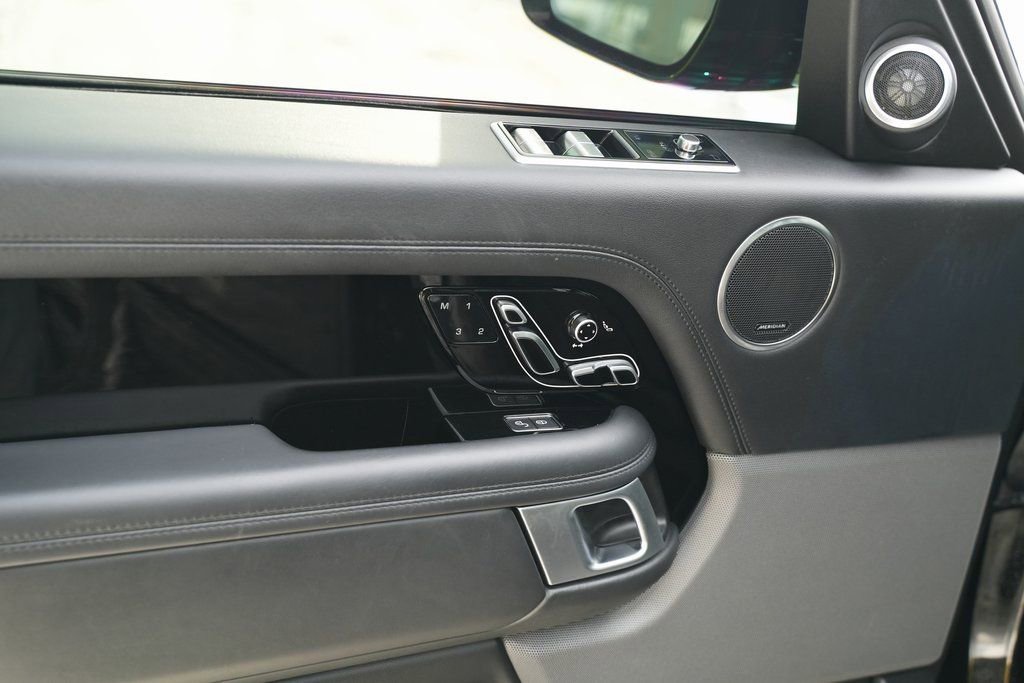 Used 2021 Land Rover Range Rover P525 Westminster Edition image 42