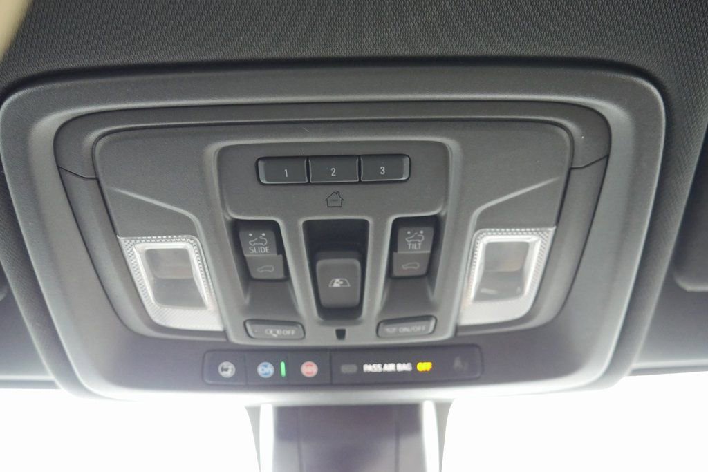 Used 2023 Chevrolet Silverado 2500 High Country w/ Technology Package image 21