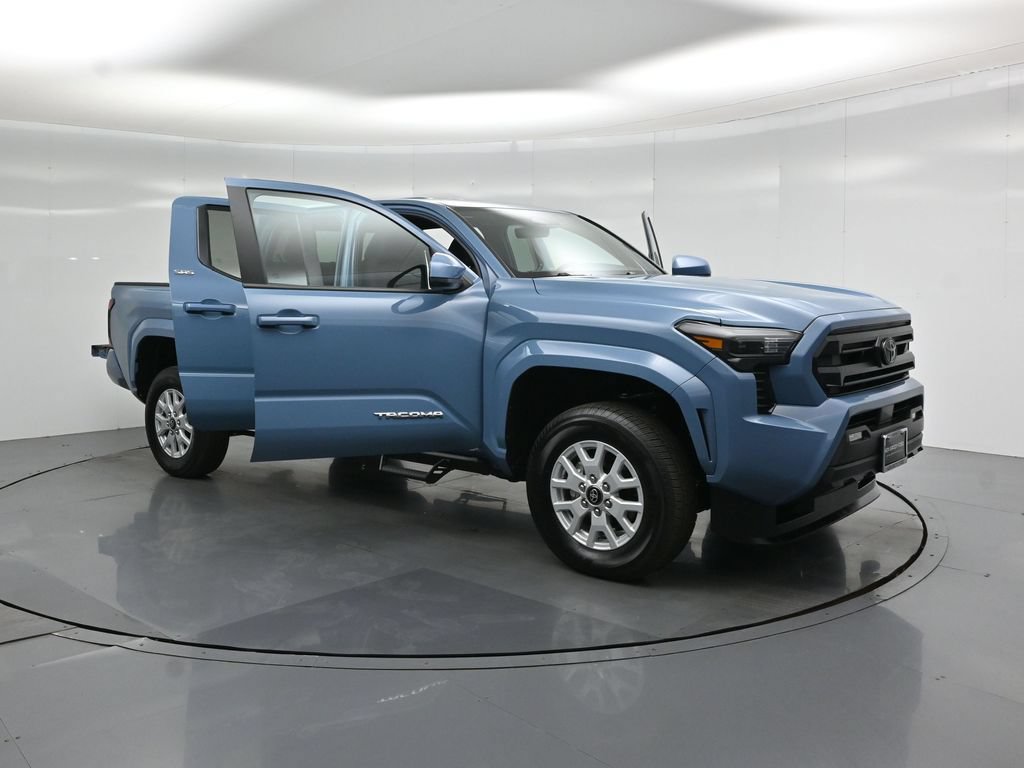 Used 2026 Toyota Tacoma SR5 AWD/4WD image 31