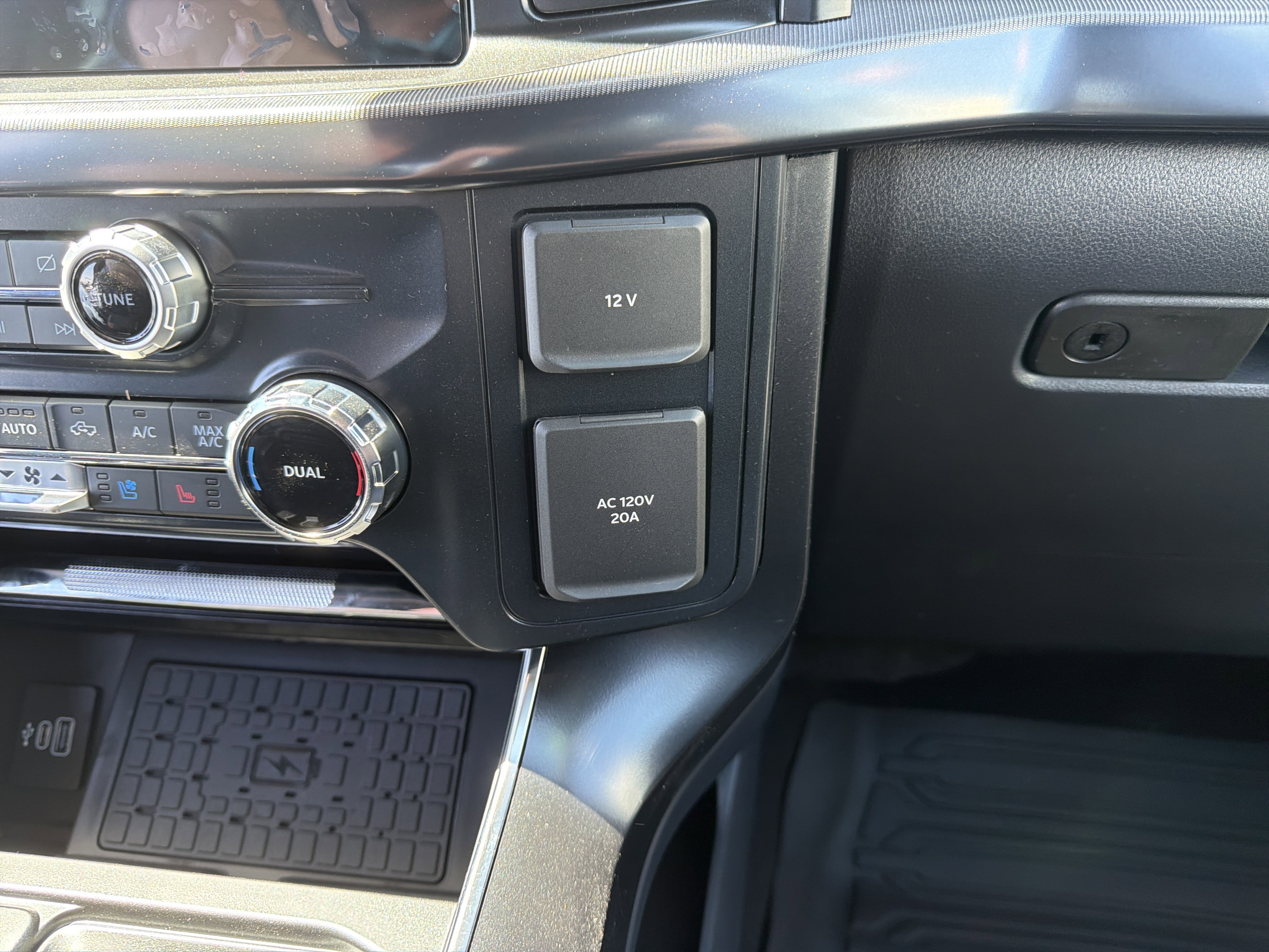 New 2026 Ford F150 Raptor AWD/4WD image 45