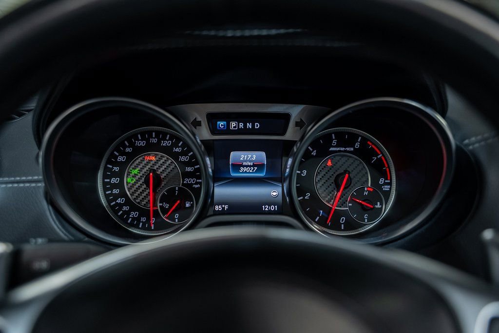 Used 2017 Mercedes-Benz SL 63 AMG image 44