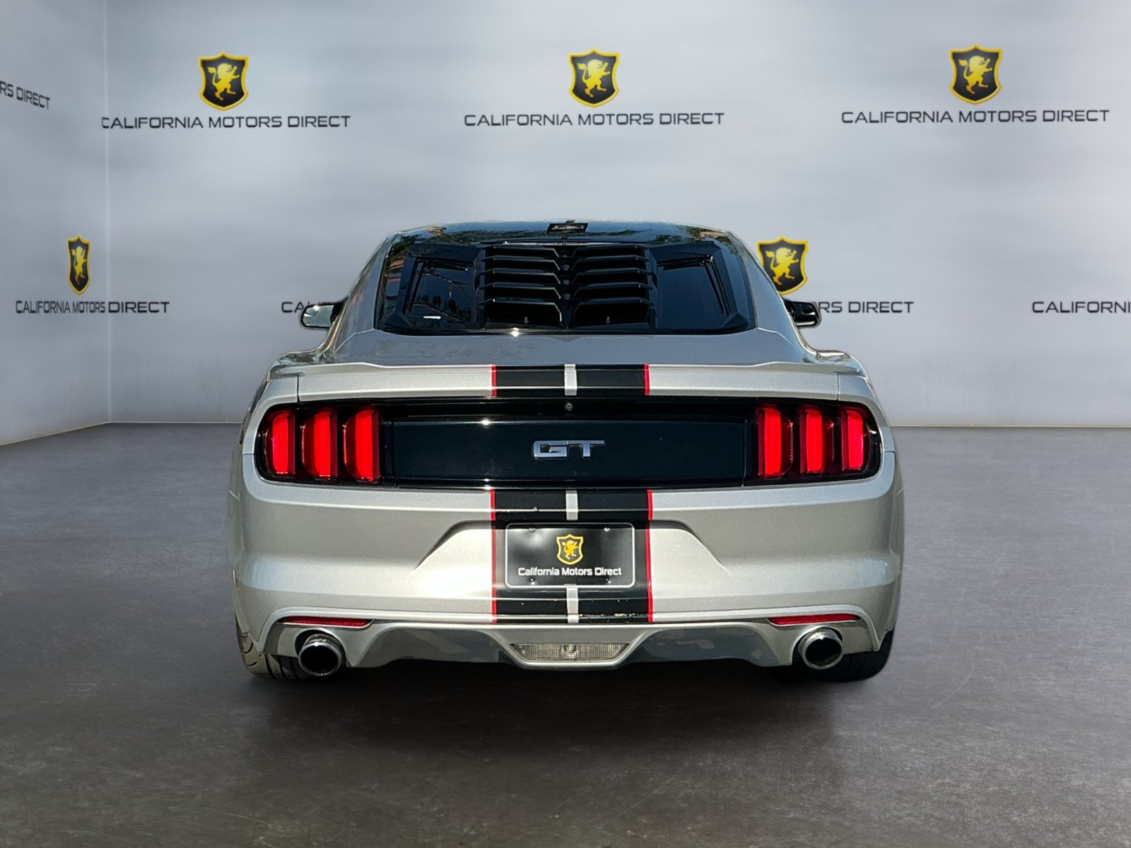Used 2016 Ford Mustang GT RWD image 4