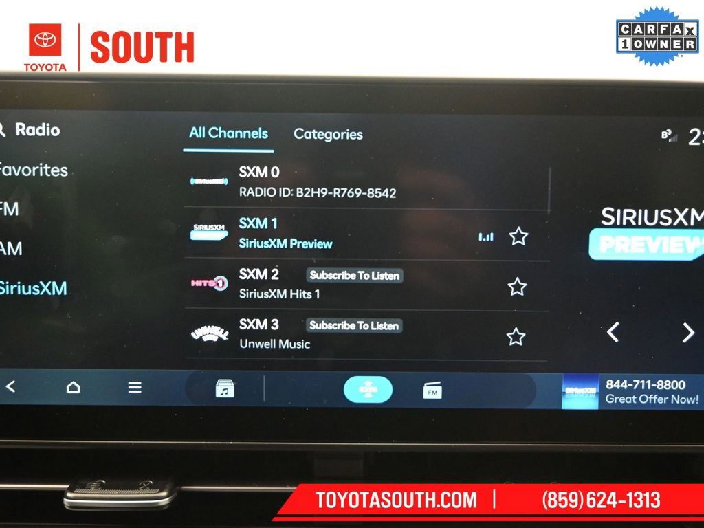 Used 2024 Hyundai Kona Limited image 11