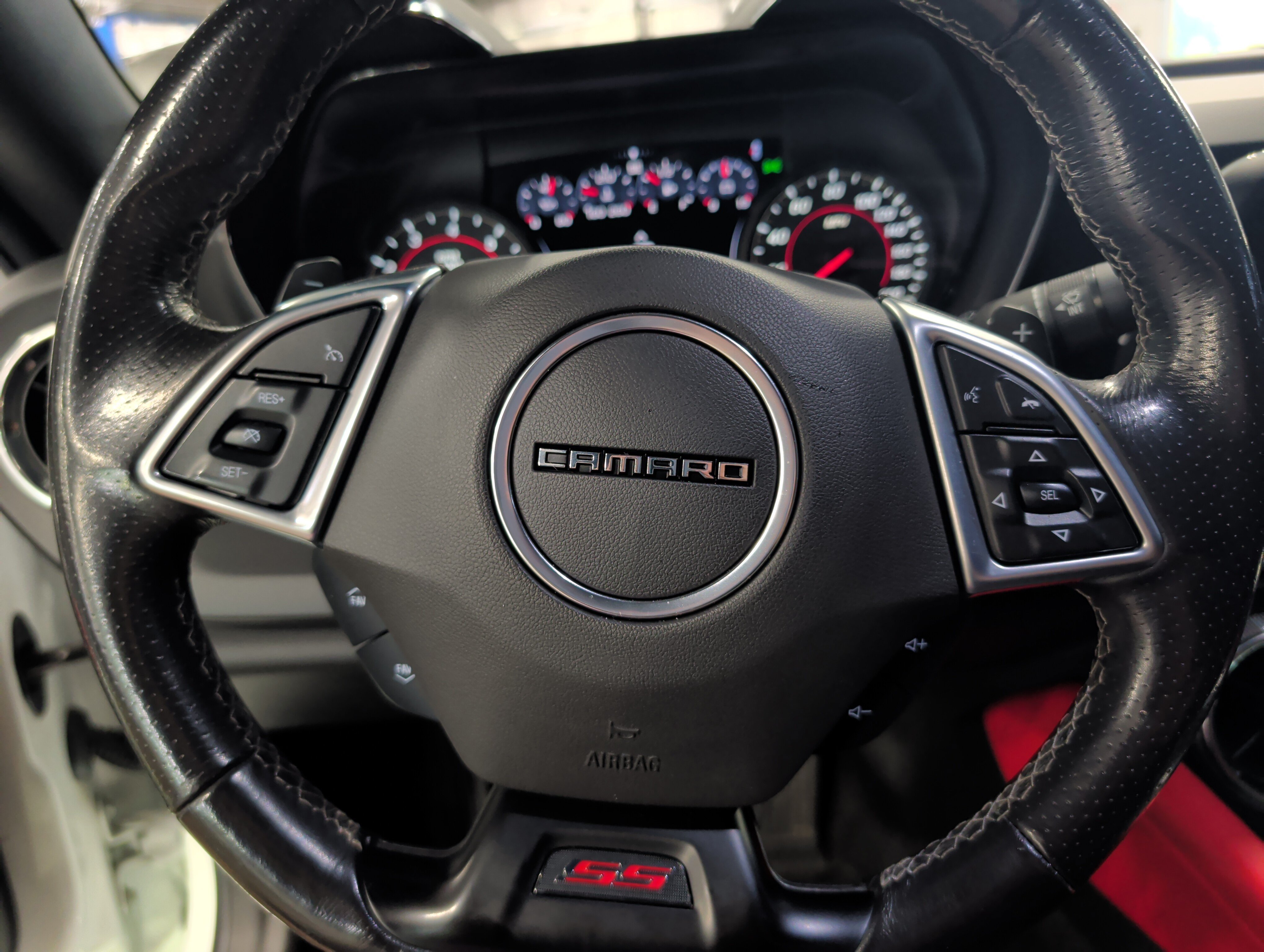 Used 2022 Chevrolet Camaro SS w/ Redline Edition RWD image 10