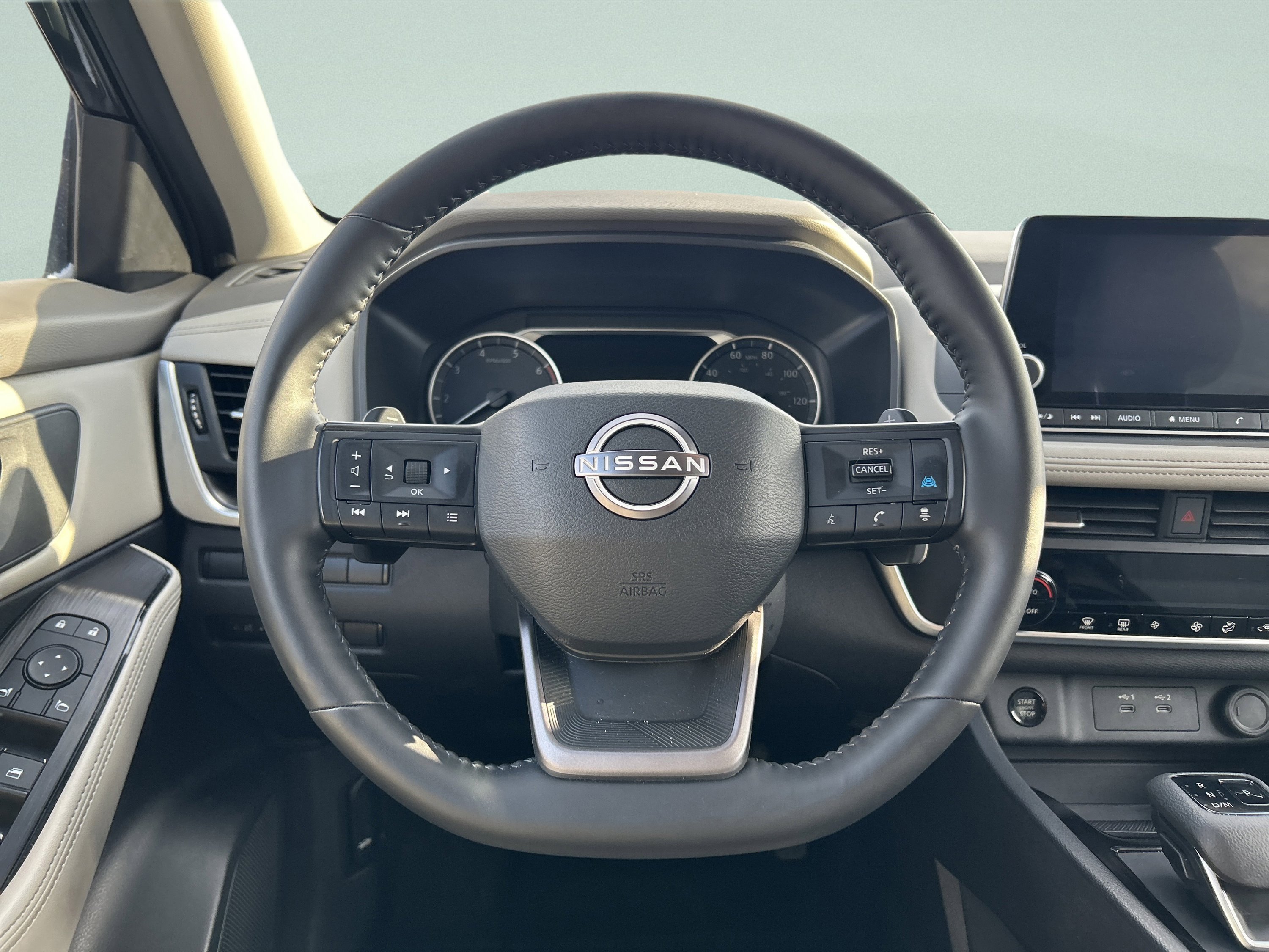 Used 2025 Nissan Rogue SV AWD/4WD image 37