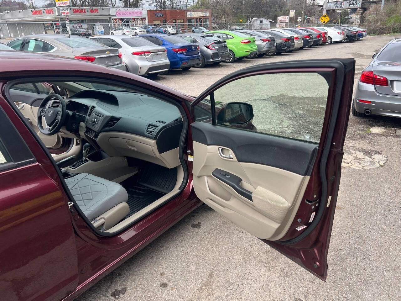 Used 2012 Honda Civic LX image 17