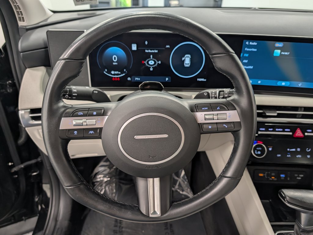 Certified 2025 Hyundai Tucson SEL AWD/4WD image 19
