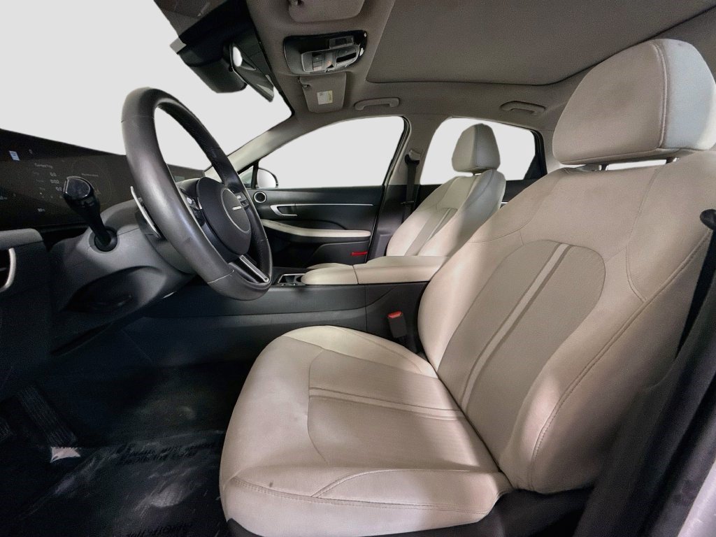Used 2024 Hyundai Sonata SEL w/ Convenience Package FWD image 21