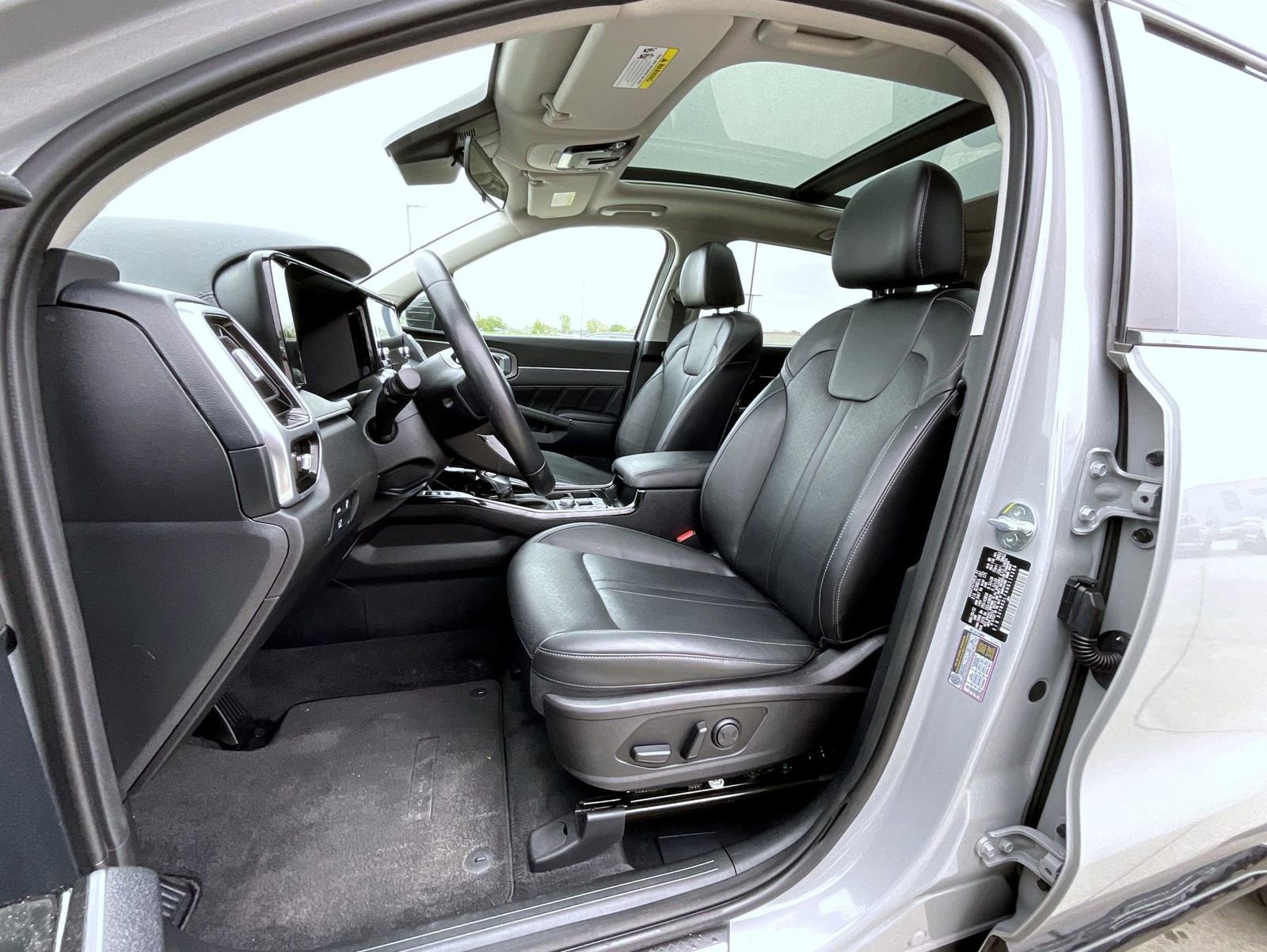 Used 2022 Kia Sorento SX AWD/4WD image 10