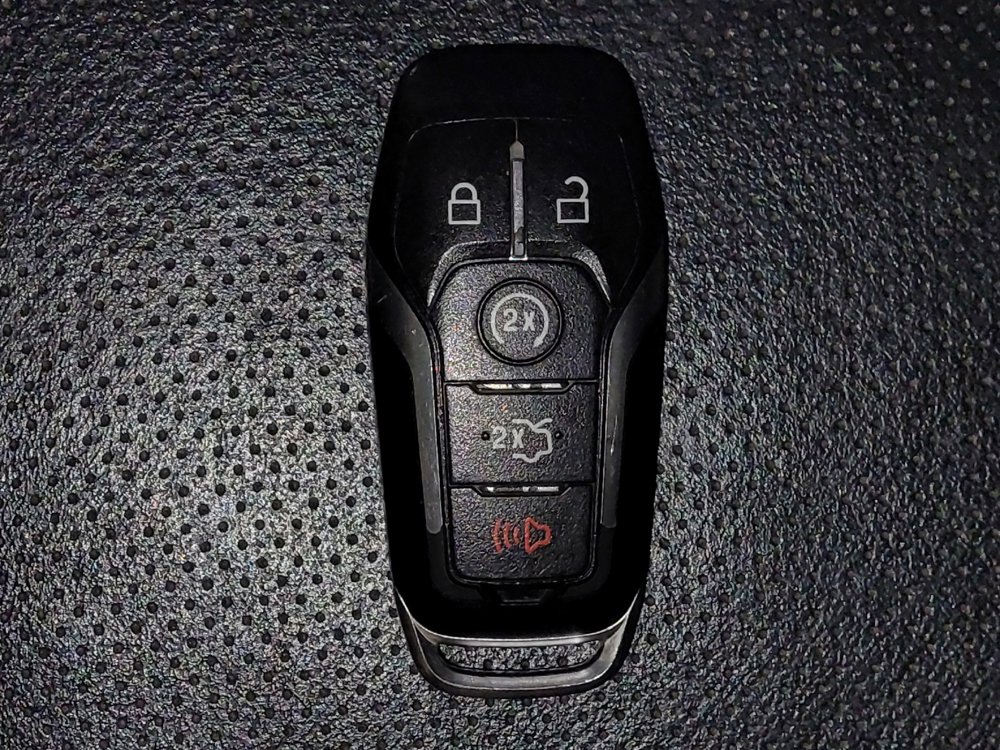 Used 2016 Ford Explorer Sport AWD/4WD image 32