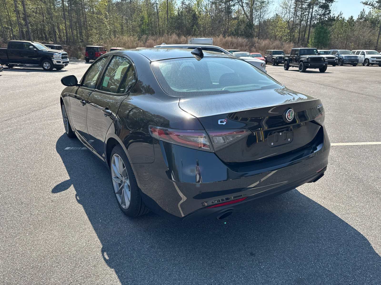 Used 2024 Alfa Romeo Giulia Ti image 7