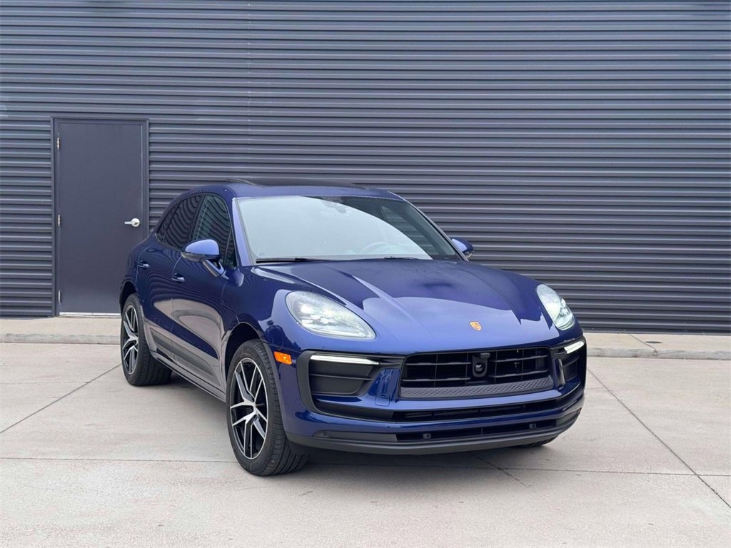 Used 2025 Porsche Macan Turbo image 7