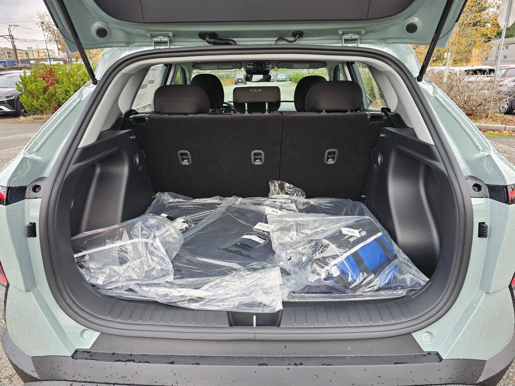 New 2026 Hyundai Kona SE image 15