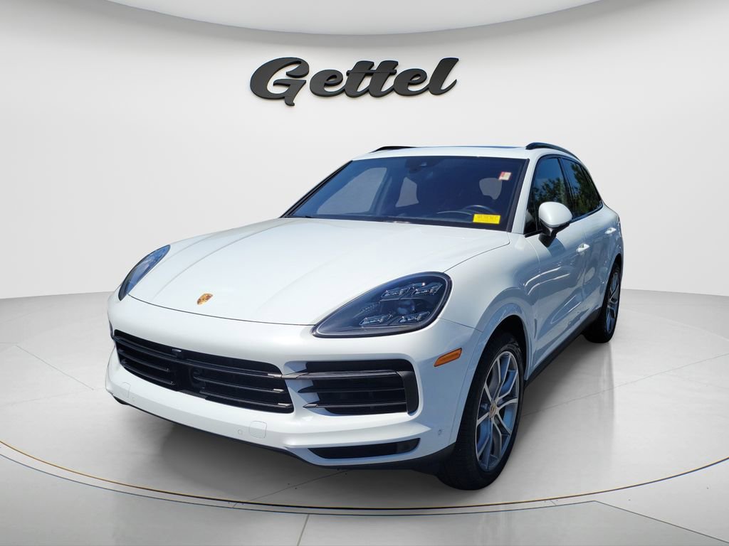 Used 2022 Porsche Cayenne S image 1