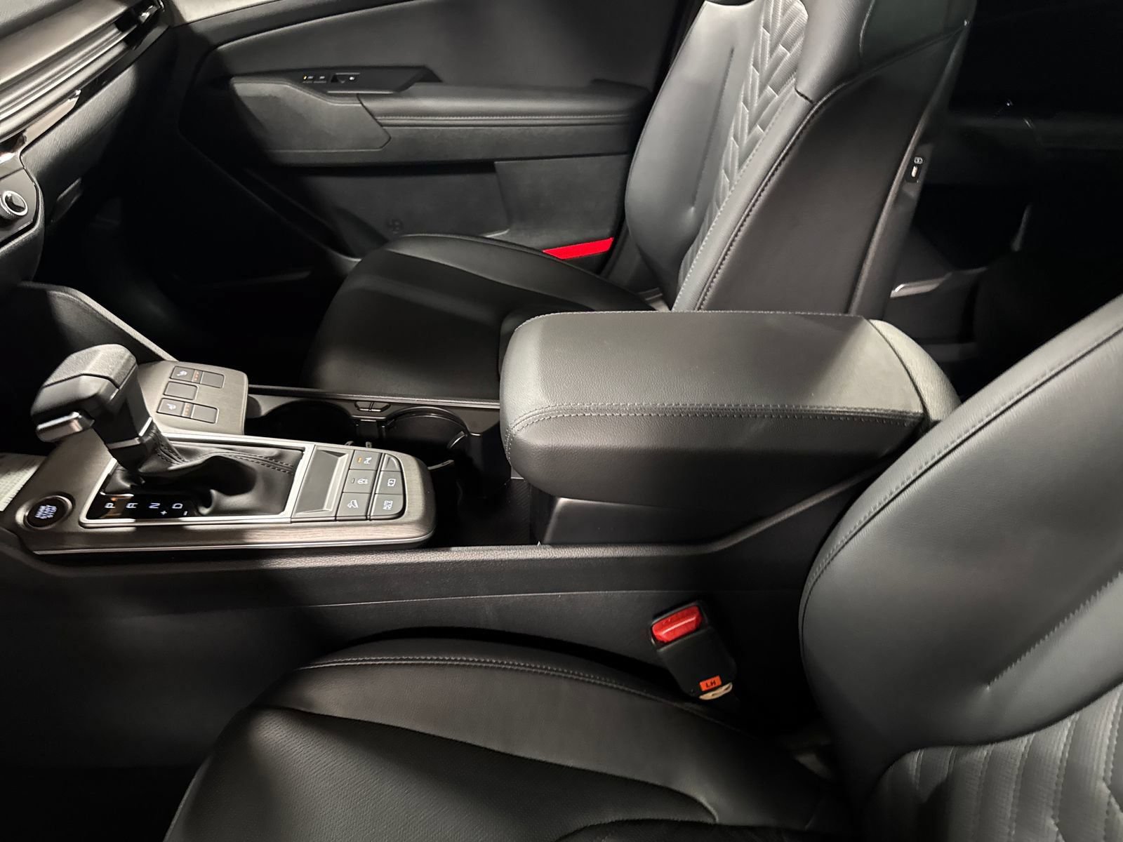 New 2026 Kia Sportage X-Line AWD/4WD image 22