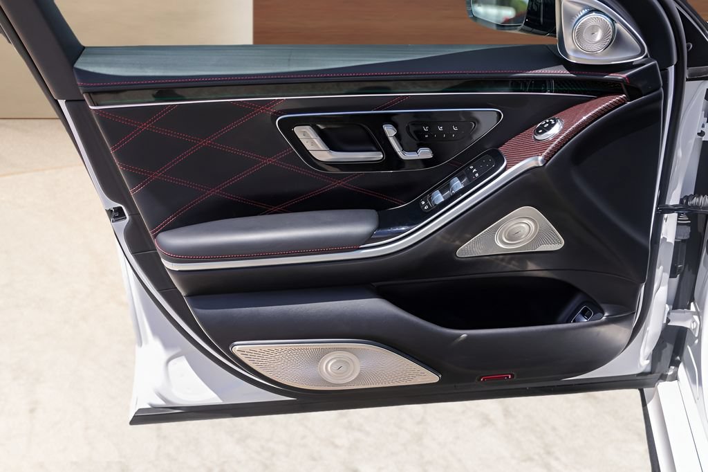 Used 2024 Mercedes-Benz S 63 AMG S image 22