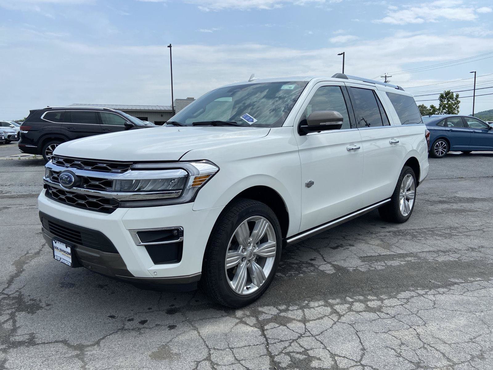 Used 2024 Ford Expedition Max King Ranch AWD/4WD image 3