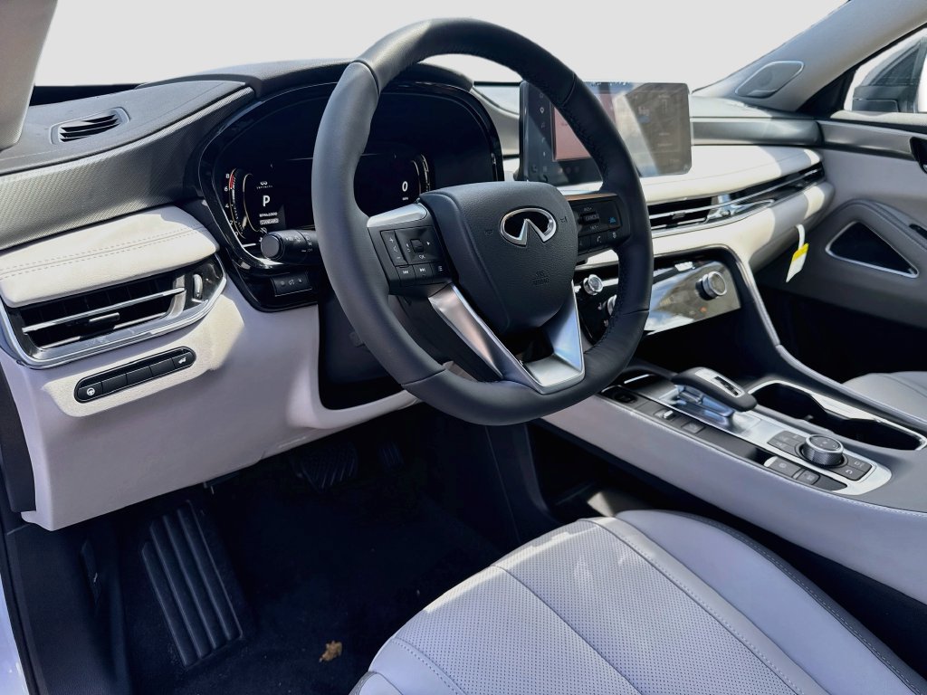 New 2027 INFINITI QX60 Luxe w/ Cargo Package FWD image 9