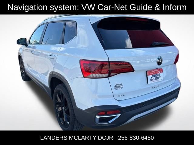 Used 2022 Volkswagen Taos SEL w/ Panoramic Sunroof Package image 4