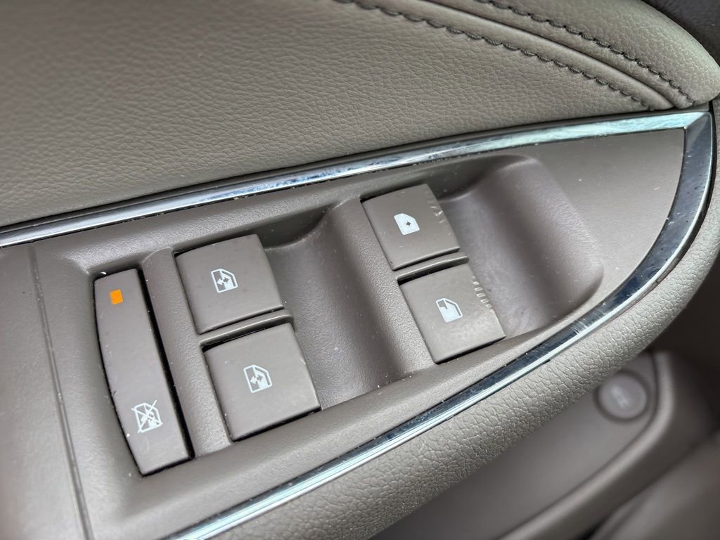 Used 2017 Chevrolet Cruze Premier image 24