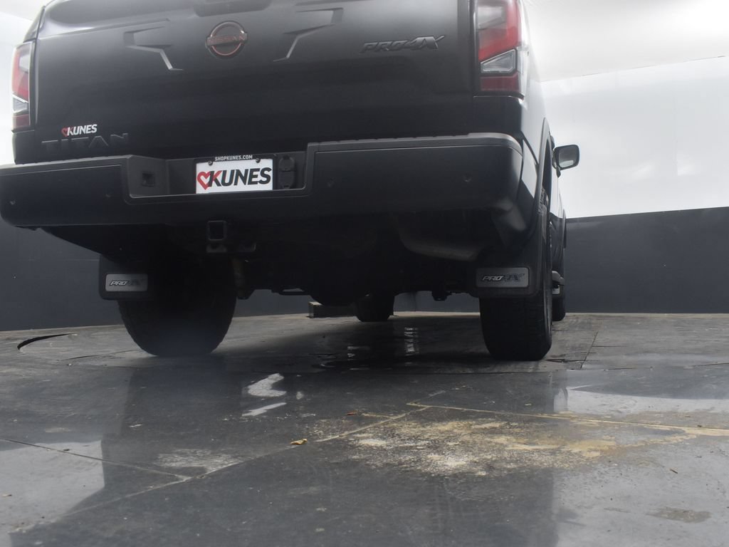 Used 2023 Nissan Titan PRO-4X w/ Off Road Protection Package AWD/4WD image 34
