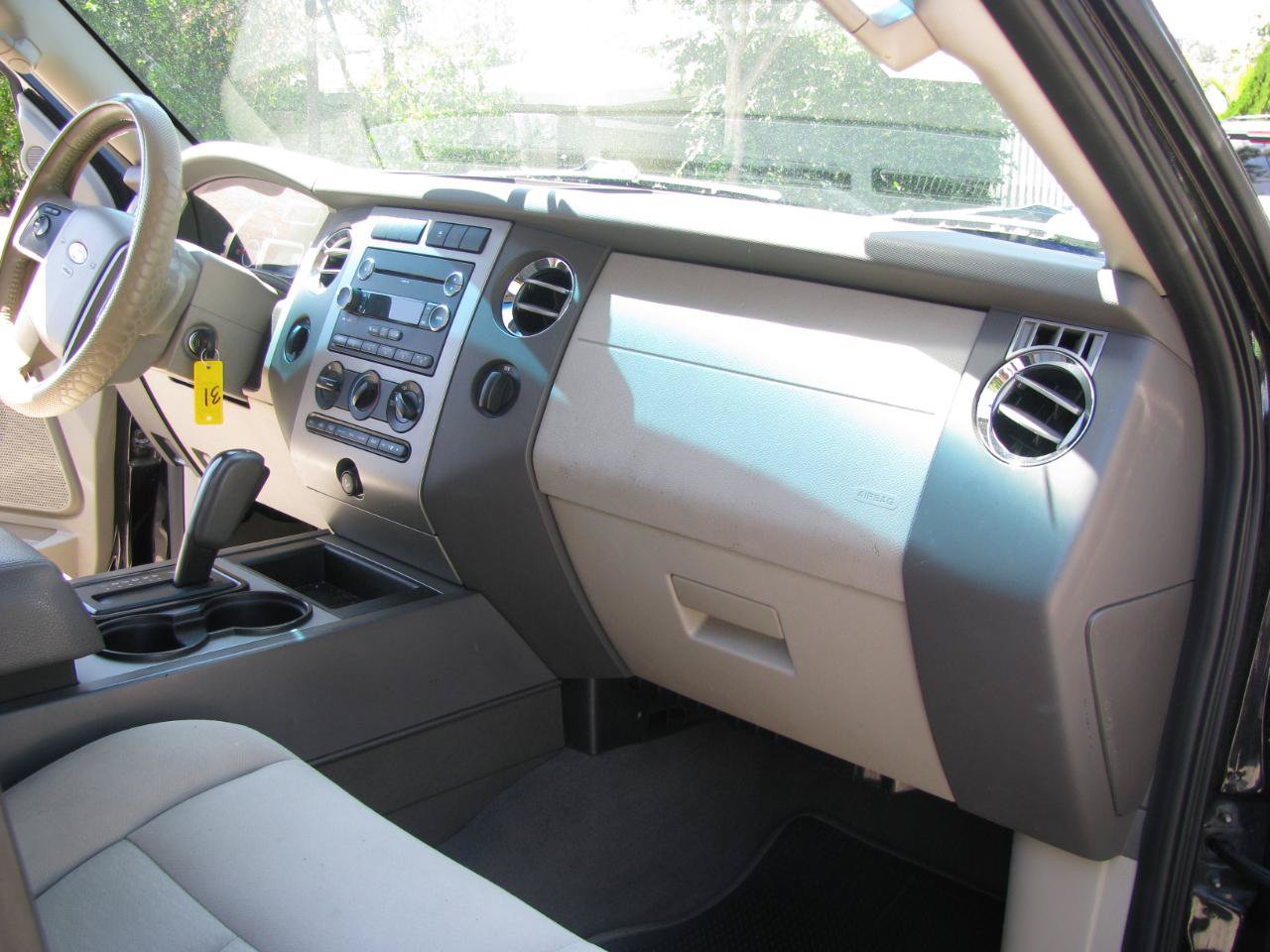 Used 2010 Ford Expedition XLT AWD/4WD image 14