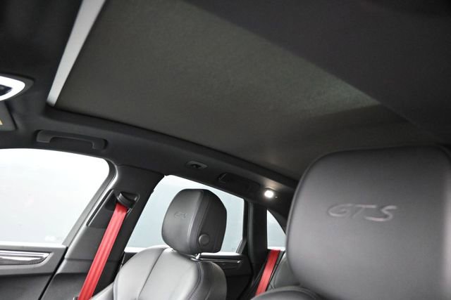 Used 2021 Porsche Macan GTS w/ Sport Chrono Package AWD/4WD image 15