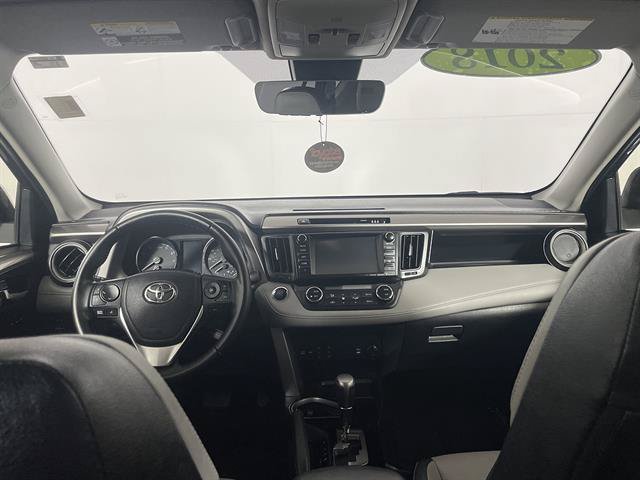 Used 2018 Toyota RAV4 Limited AWD/4WD image 12