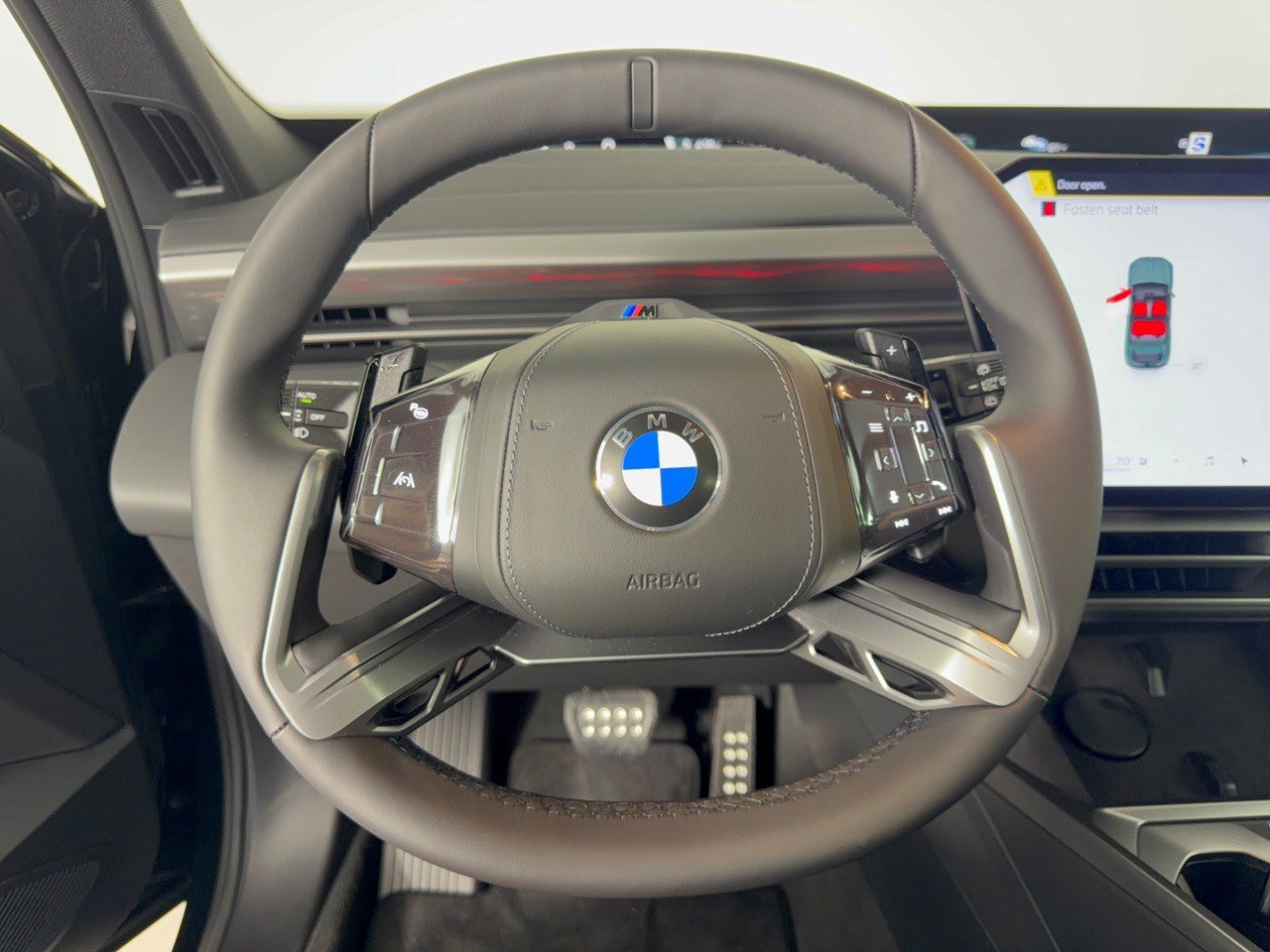 New 2027 BMW X5 xDrive40i w/ M Sport Professional Package AWD/4WD image 10