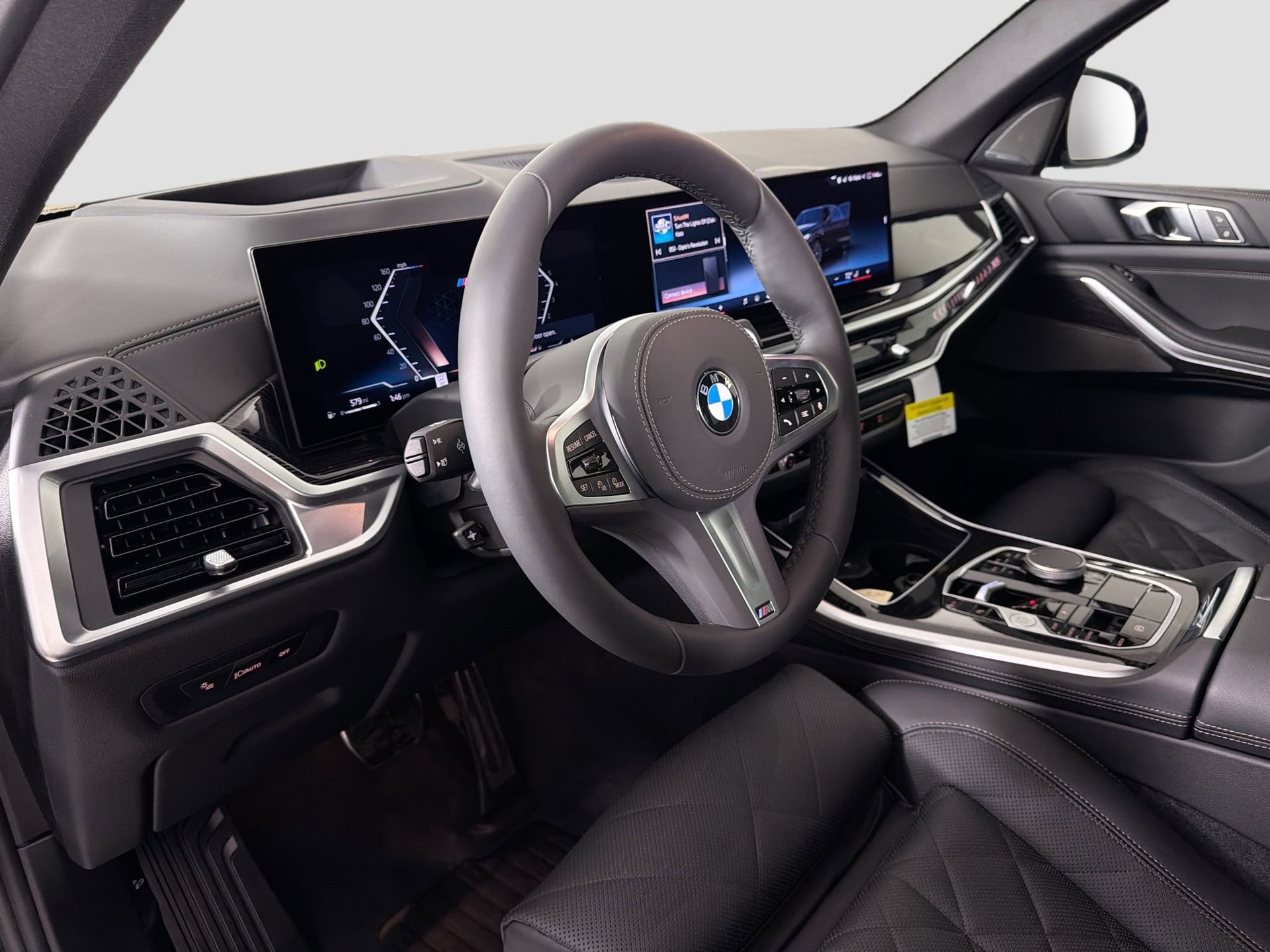 New 2026 BMW X5 sDrive40i image 9