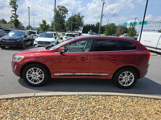 Used 2016 Volvo XC60 T5 Premier w/ Proximity Package FWD image 6