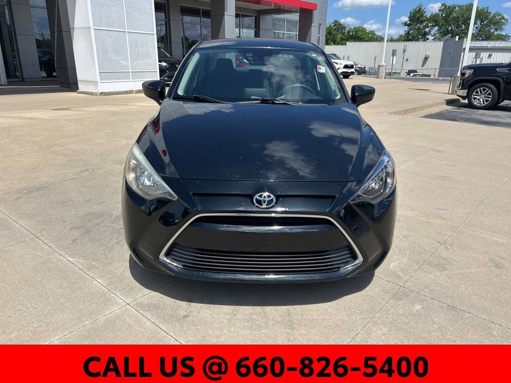 Used 2017 Toyota Yaris iA FWD image 3