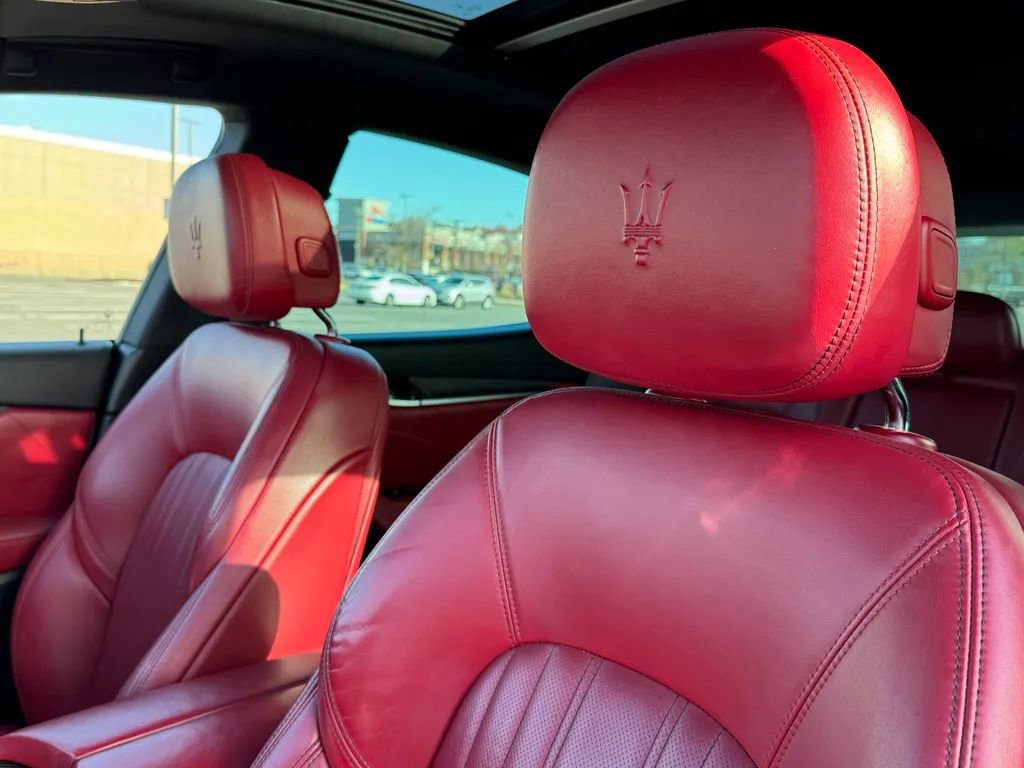 Used 2019 Maserati Levante GranLusso image 10