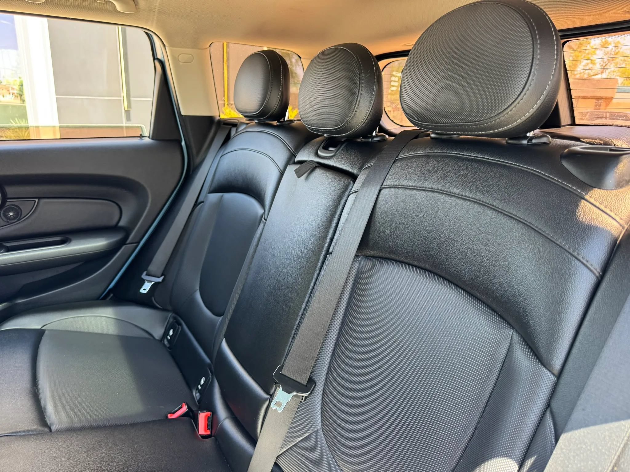 Used 2017 MINI Cooper Clubman FWD image 28