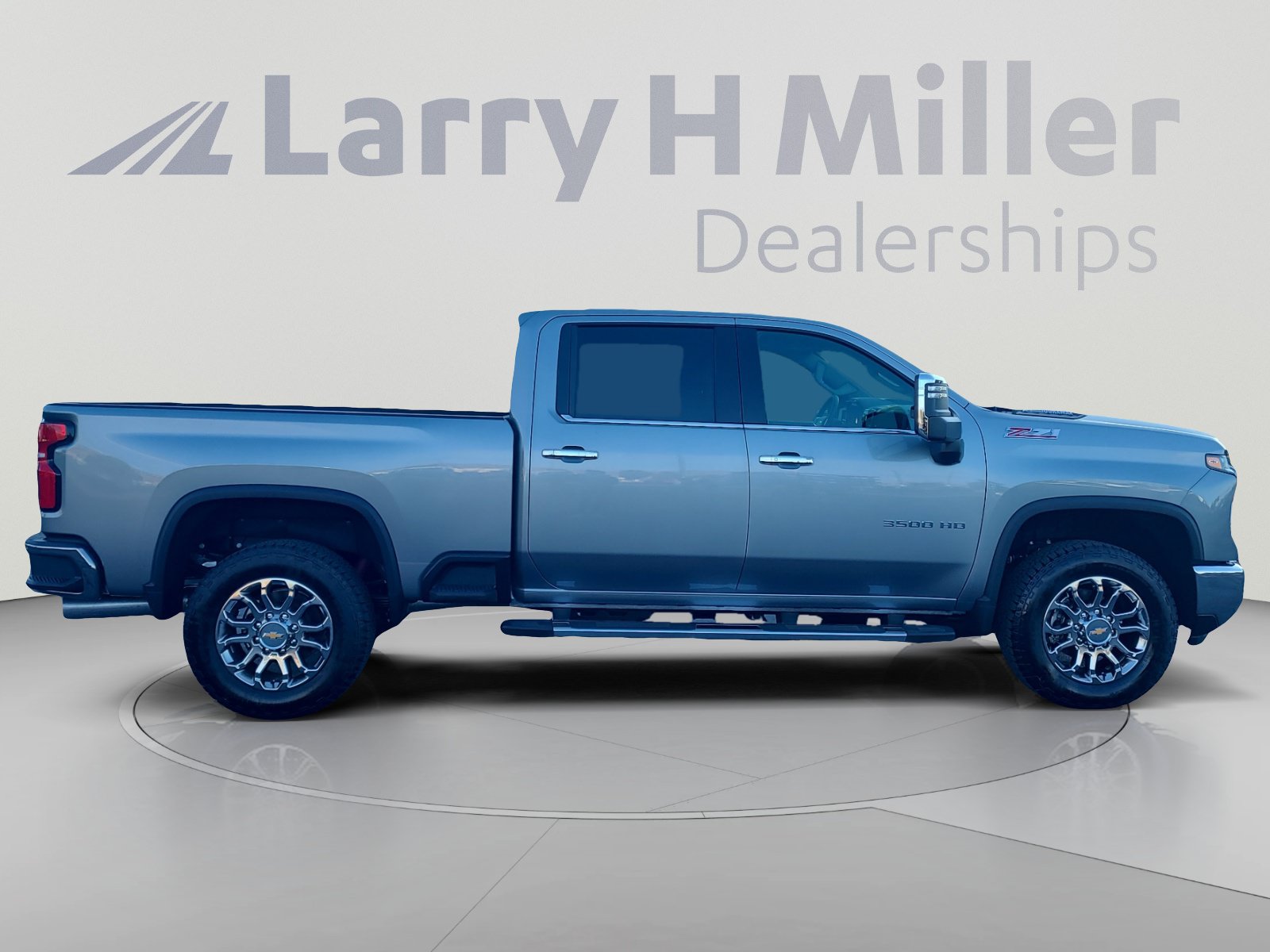New 2026 Chevrolet Silverado 3500 LTZ w/ LTZ Plus Package AWD/4WD image 6