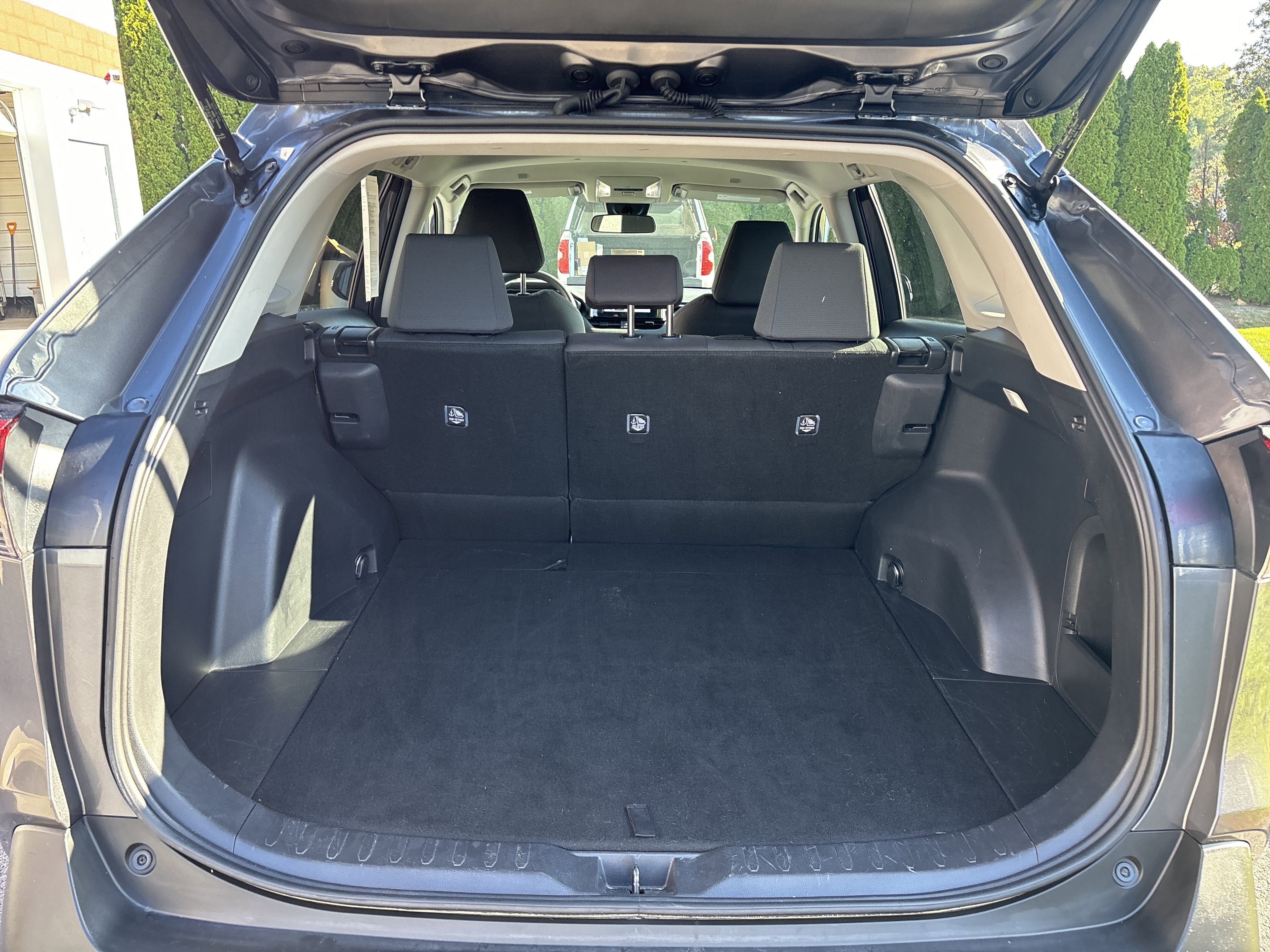 Certified 2024 Toyota RAV4 XLE image 28