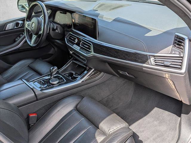 Used 2020 BMW X7 xDrive40i w/ M Sport Package AWD/4WD image 23