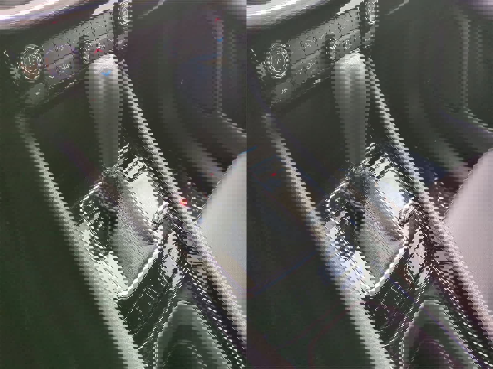 Used 2023 Jeep Compass Limited image 32