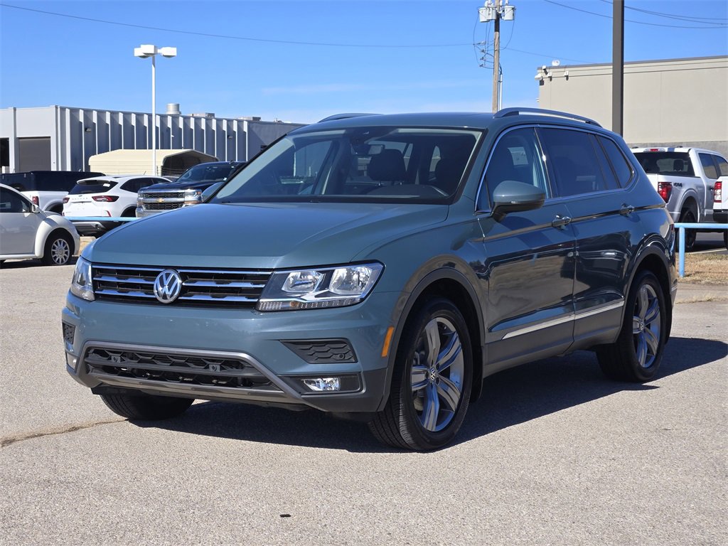 Used 2021 Volkswagen Tiguan SEL w/ 3-Row Tiguan MDO Package image 3