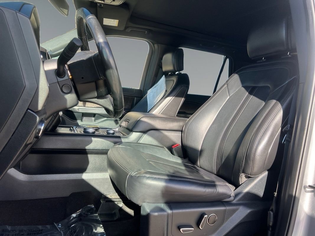 Used 2020 Ford Expedition Max Limited w/ Equipment Group 301A image 9