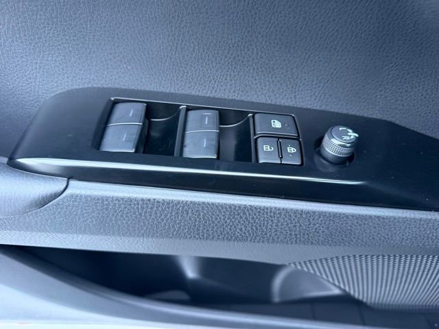 Certified 2025 Toyota Camry SE image 23