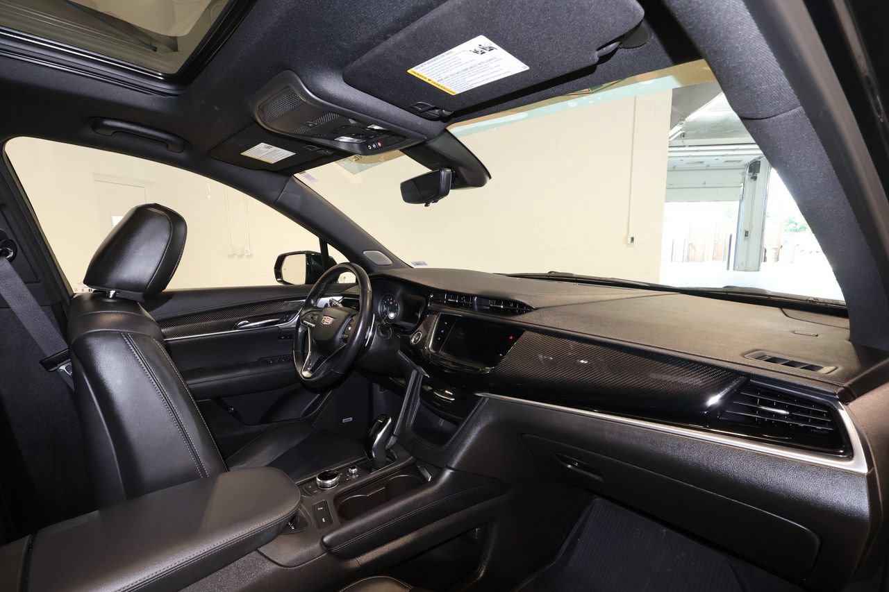 Certified 2024 Cadillac XT6 Sport w/ Technology Package AWD/4WD image 28