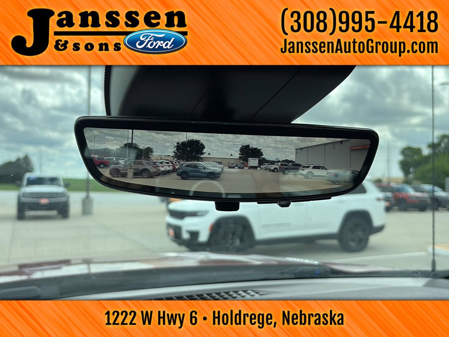 Used 2023 Chevrolet Silverado 1500 LTZ w/ Technology Package AWD/4WD image 23