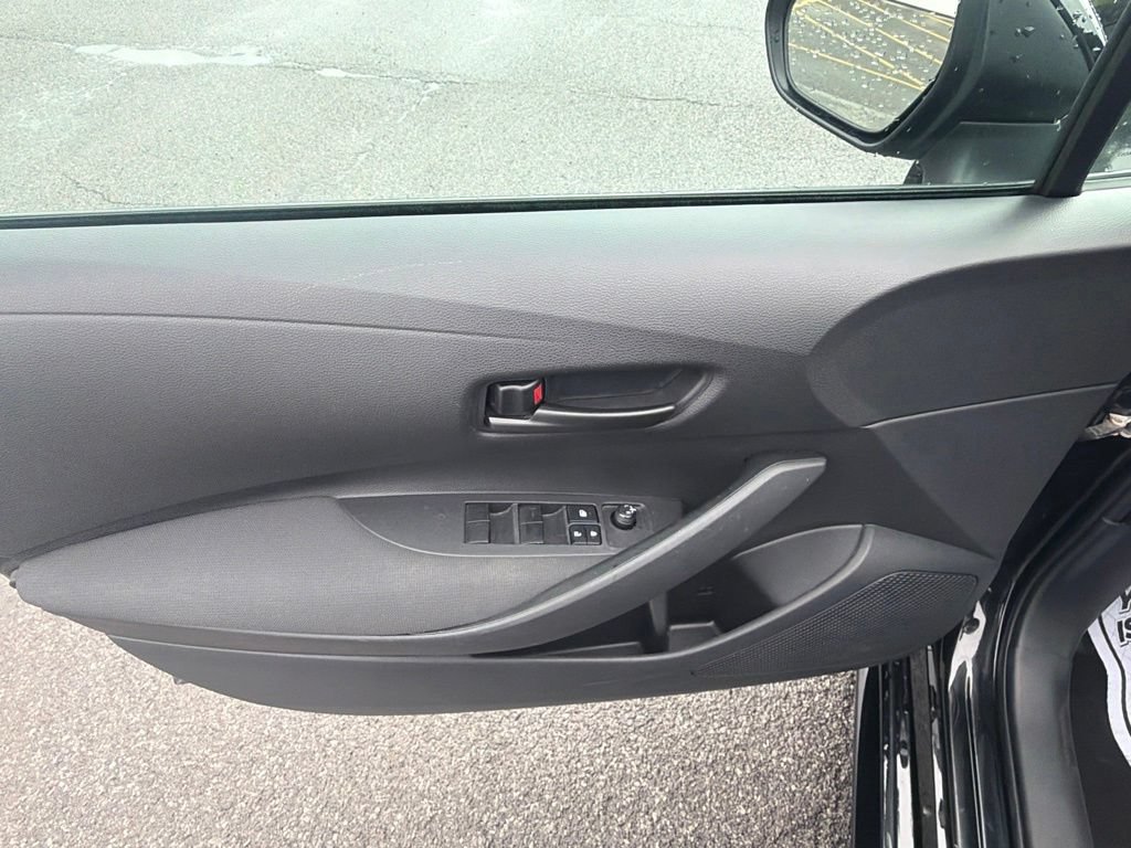 Used 2023 Toyota Corolla LE FWD image 16
