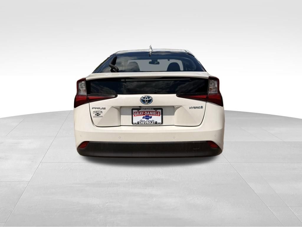 Used 2019 Toyota Prius LE FWD image 6